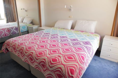 Soldiers Point Road 50 - Darwin Holiday 4