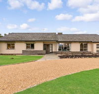 Barossa Idyll - Darwin Holiday