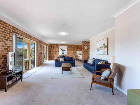 4 Cottage Court 6 10 Weatherly Cl Shoal Bay & Little Beach At Your Fingertips - Darwin Holiday 5