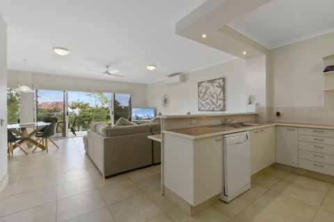Charming Noosa Heads Apartment Laguna Bay Views Unit 6 Taralla 18 Edgar Bennett Avenue - Darwin Holiday 5