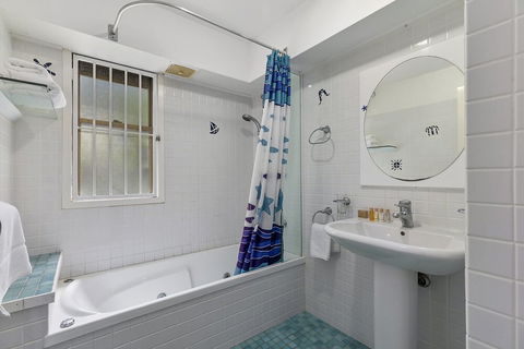 Hop Skip Jump Away From Hastings Unit 6 Descola 6 Noosa Drive - Darwin Holiday 3