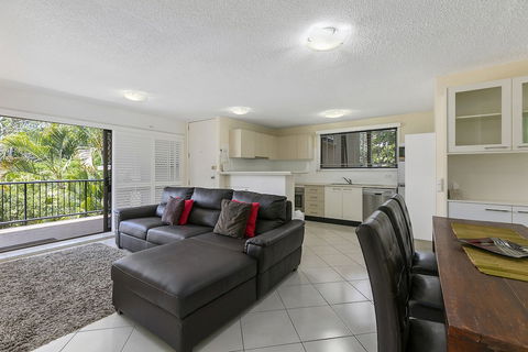 Hop Skip Jump Away From Hastings Unit 6 Descola 6 Noosa Drive - Darwin Holiday 1