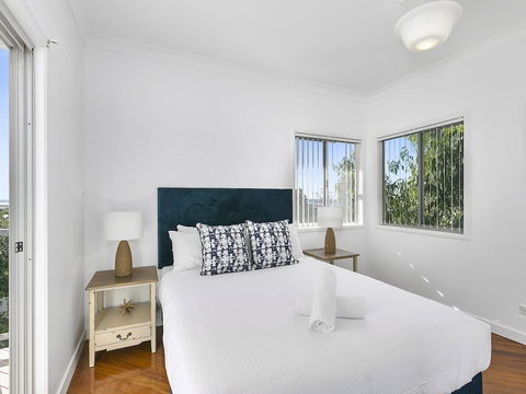 Panoramic Ocean Views In Peregian Beach! 41 Parakeet Cresent - Darwin Holiday 4