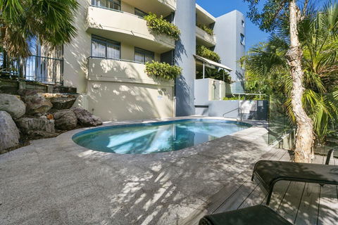 Panoramic Ocean Views Of Sunshine Beach Unit 5 Vista Pacific 12 Bryan Street - Darwin Holiday 0