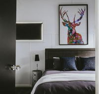 Lacroix - Darwin Holiday