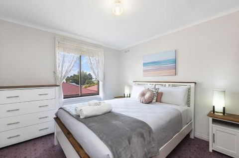 Rose Retreat - Darwin Holiday 6