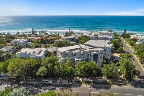 Relax In Stylish Comfort Sunshine Beach - Darwin Holiday 3