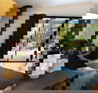 Marlee - Darwin Holiday