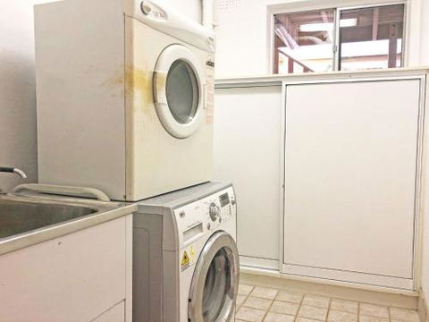 Mooring One Downstairs 23 Shoal Bay Rd Fantastic Ground Floor Duplex With Views WIFI & Air Conditioning - Darwin Holiday 3