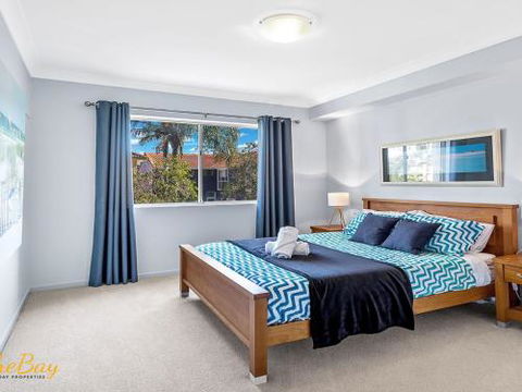 Broughton No.1 1 Ondine Close - Darwin Holiday 1