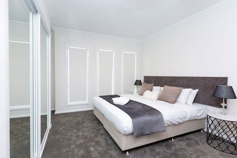 Wagga Apartments 3 - Darwin Holiday 4
