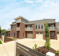 Wagga Apartments 3 - Darwin Holiday