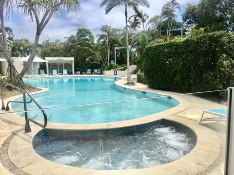 Quiet Oasis Apartment With Rooftop Spa - Darwin Holiday 5