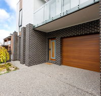 Two Ten Luxury CBD Accommodation - Darwin Holiday
