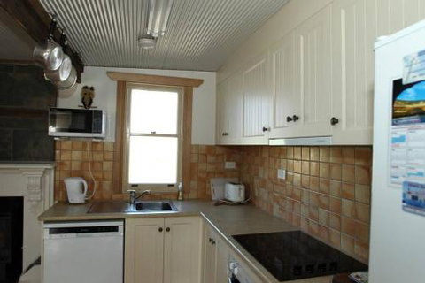 Stable Cottage - Darwin Holiday 4