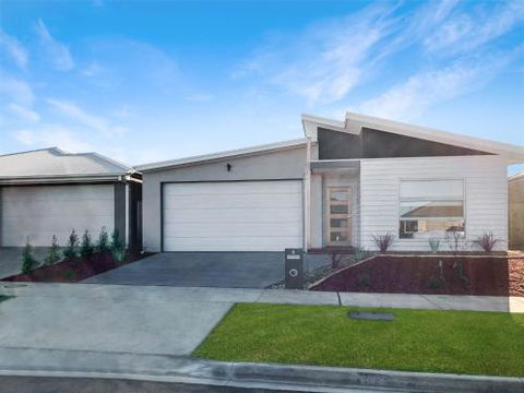 Brand New Home 10 Mins To Beach Torquay Geelong Deakin Hospitals - Darwin Holiday 0