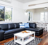 Urangan Harbour Cottage - Darwin Holiday