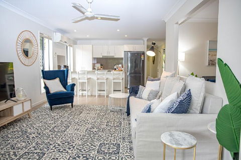 Luxury Home NoosavilleWIFINetflixLocationShops - Darwin Holiday 1