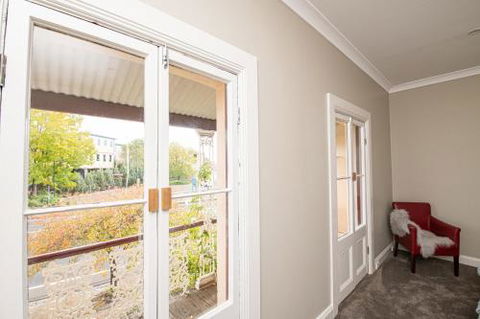 Heritage Bowen Terrace ?3 Bed 2 Bath Walk To CBD - Darwin Holiday 0