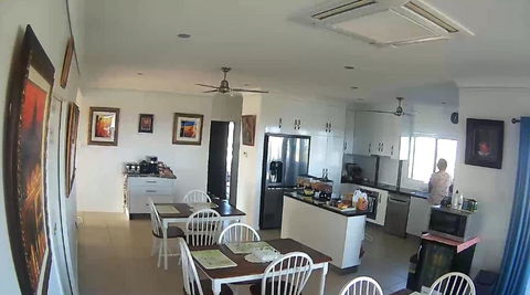 Margs Bed & Breakfast - Darwin Holiday 6