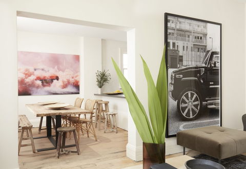 Three Rooms Sydney - Darwin Holiday 1