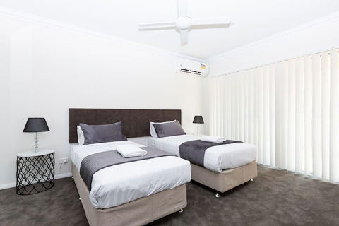 Wagga Apartments 4 - Darwin Holiday 3