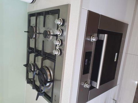 (just Listed) Bolton St. 1br 350m Walk To Newcastle Beach +++ Wifi End Eand - Darwin Holiday 3