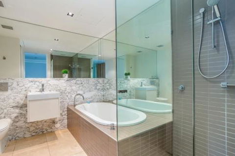 Unit 101 Plantation Resort Rainbow Beach Plantation Resort Second Floor Aircon Pool Spa - Darwin Holiday 2