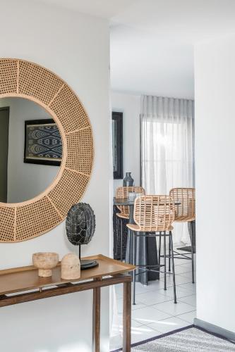 The Seaview Designer Beachfront House - Darwin Holiday 6