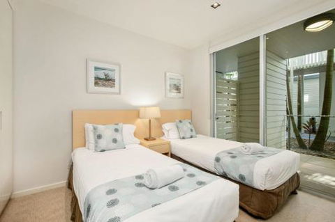 Unit 7 Plantation Resort Rainbow Beach Air Conditioned Pool & Outdoor Spa Plantation Resort - Darwin Holiday 4