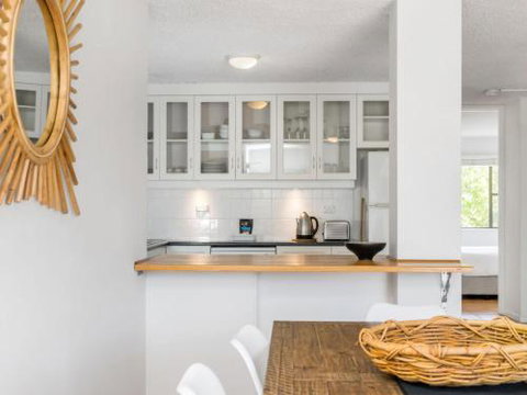 EAST COAST ESCAPES Byron Beachfront - Darwin Holiday 1