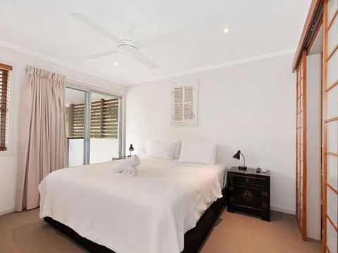 Sea Drift - Darwin Holiday 1