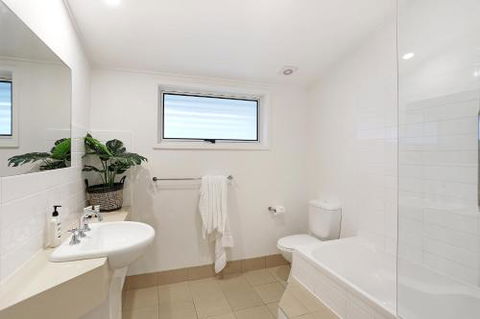 Summer Breeze - Darwin Holiday 4