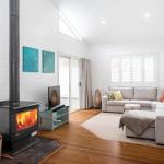 3 Macleay St. Narrawallee - Darwin Holiday 0