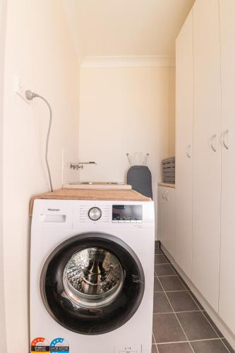 Edward Cottage ?Heritage Central Comfortable. - Darwin Holiday 1