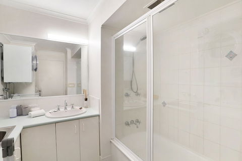 MAINSAIL8 - Mooloolaba Beach - Darwin Holiday 6