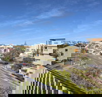 MAINSAIL8 - Mooloolaba Beach - Darwin Holiday