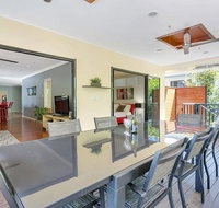 Aussie Beach House - Darwin Holiday