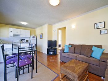 Shoal Towers Unit 5 / 11 Shoal Bay Road - Darwin Holiday 5