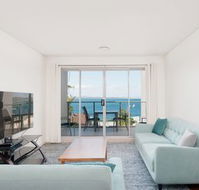 The Shoal Apartments Unit 506 / 4 8 Bullecourt Street - Darwin Holiday