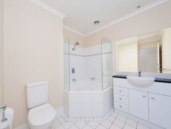 Whitesands Unit 213 Shoal Bay Road - Darwin Holiday 3