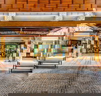 Luxury Apartment at Sea Temple Palm Cove 2 Bed 2 Bath - Darwin Holiday