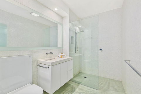 Spectacular Penthouse In Little Cove Noosa Heads Unit 2 Cuvee 29 Allambie Rise - Darwin Holiday 4