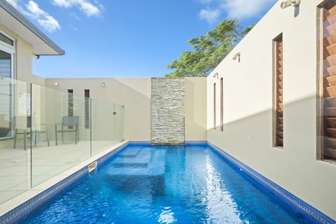 Whitsunday Views - Darwin Holiday 1