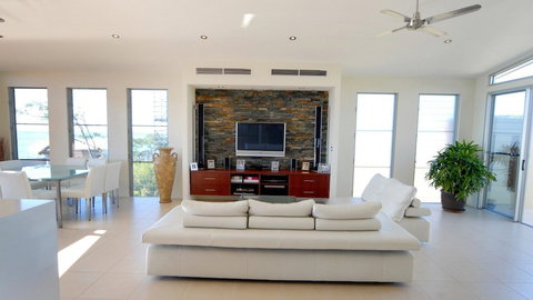 Whitsunday Views - Darwin Holiday 3