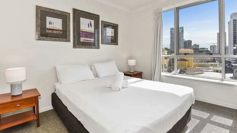 Holiday Holiday Chevron Renaissance - Darwin Holiday 1