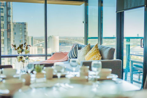 Luxury 2bed2bath APT @opaltower +view - Darwin Holiday 5
