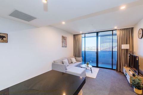Airtrip Apartments On Deshon St - Darwin Holiday 2