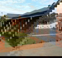 Numurkah self contained Apartments - Darwin Holiday