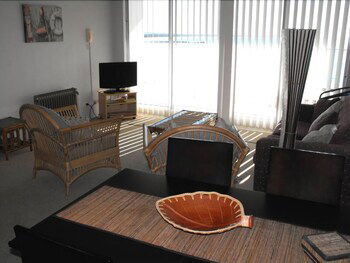 Oceanic Unit 14 - Darwin Holiday 0